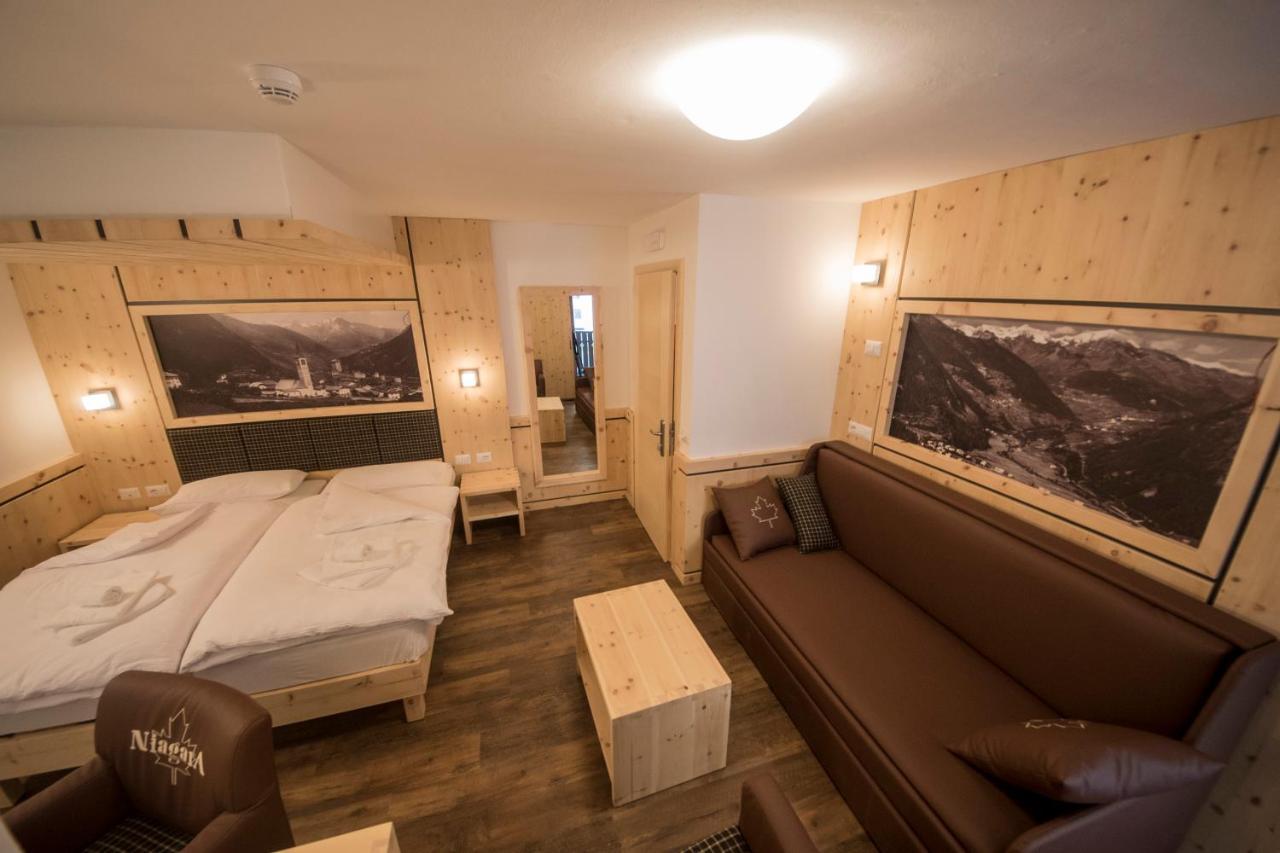 Hotel Niagara Осана Екстериор снимка