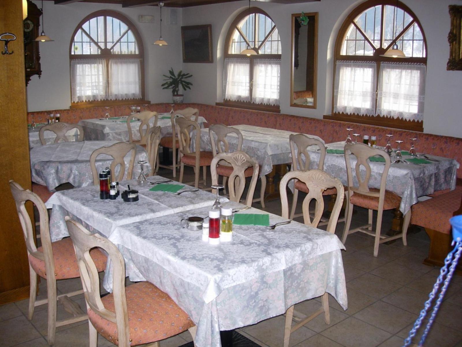 Hotel Niagara Осана Екстериор снимка