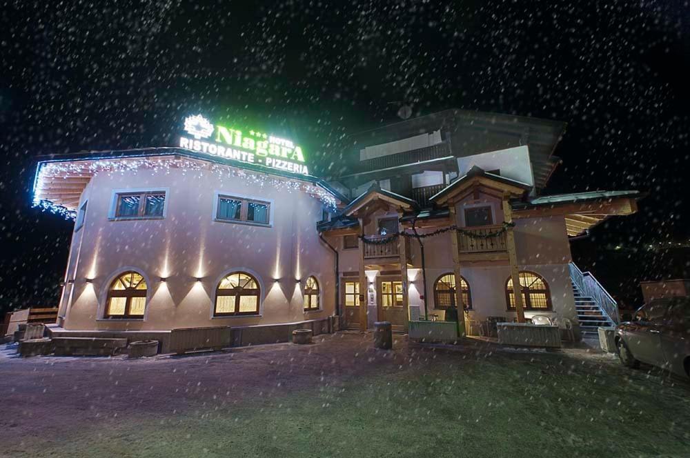 Hotel Niagara Осана Екстериор снимка
