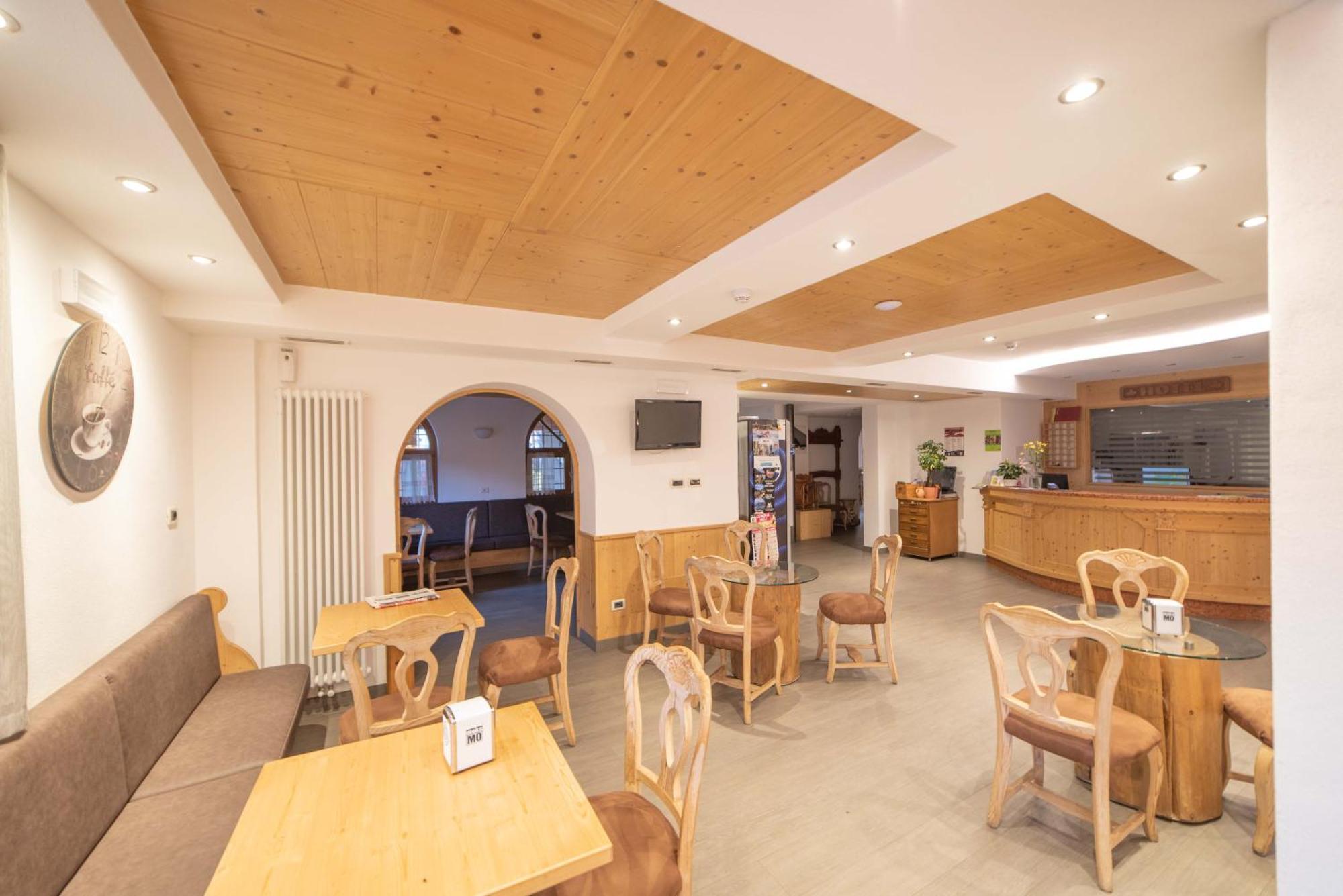 Hotel Niagara Осана Екстериор снимка